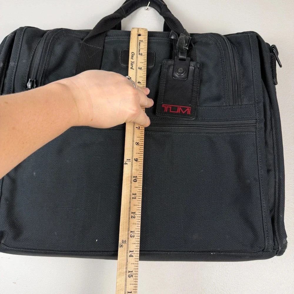 TUMI Briefcase Bag Men's Black Nylon Logo Patch Classic Top Handles Zip Pockets